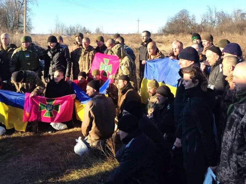 Ukrainian prisoners from the besieged city of Mariupol return home | World | News